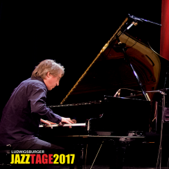 Christoph Stiefel Inner Language Trio
